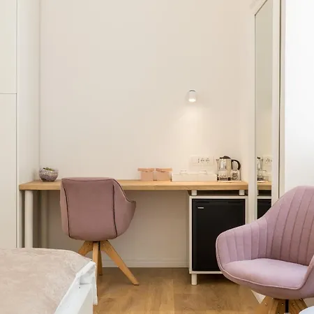 Guest house Maniva Old Town Luxury Rooms - Prime Spot By Riva Promenade