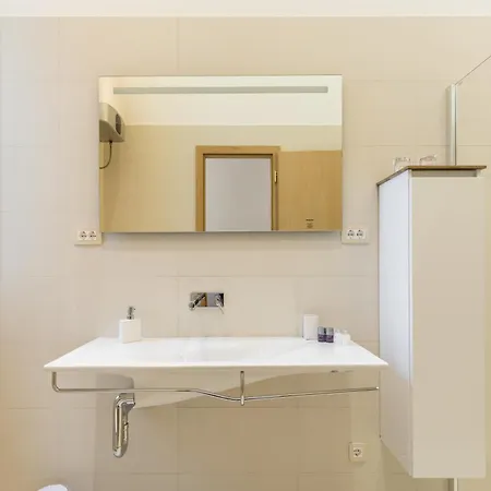 Maniva Old Town Luxury Rooms - Prime Spot By Riva Promenade Guest house Split